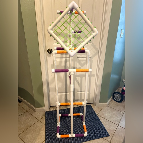 Handmade Bird Perch/Play gym - Picture 5 of 13